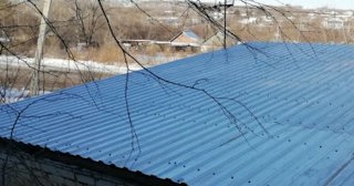 Демонтаж поликарбоната с крыши в Красногорске - услуги по доступной цене от 626 рублей